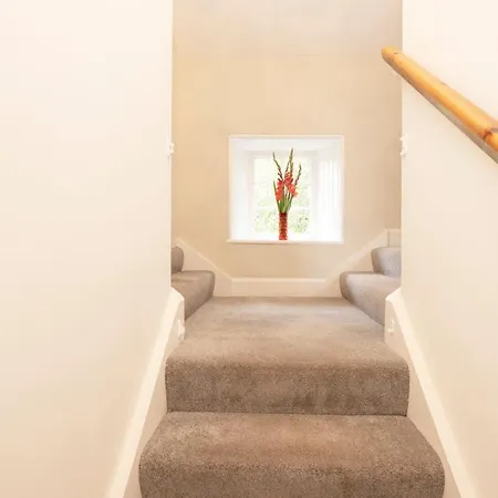2 Bed Haywood Cottage With Garden Stenton Exterior photo