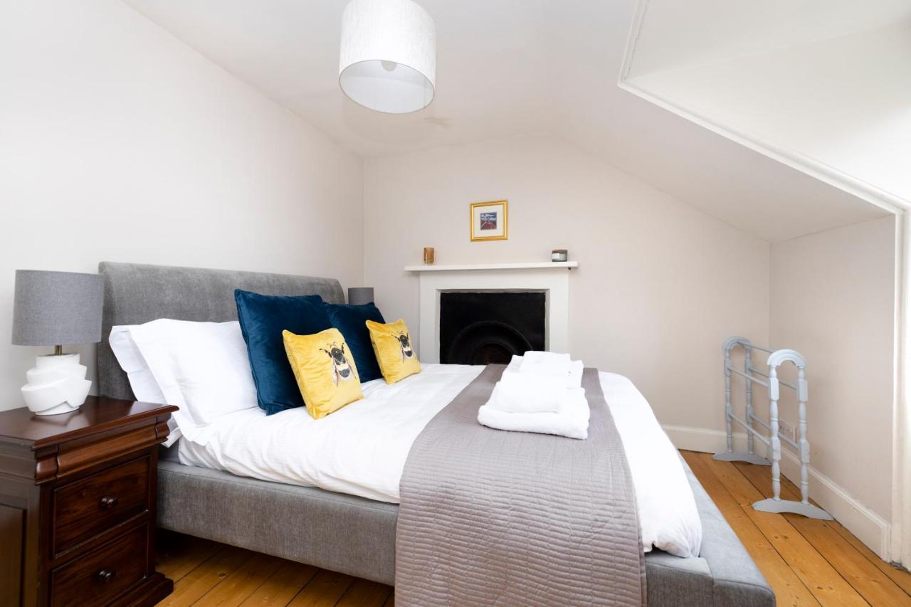 2 Bed Haywood With Garden Holiday home Stenton