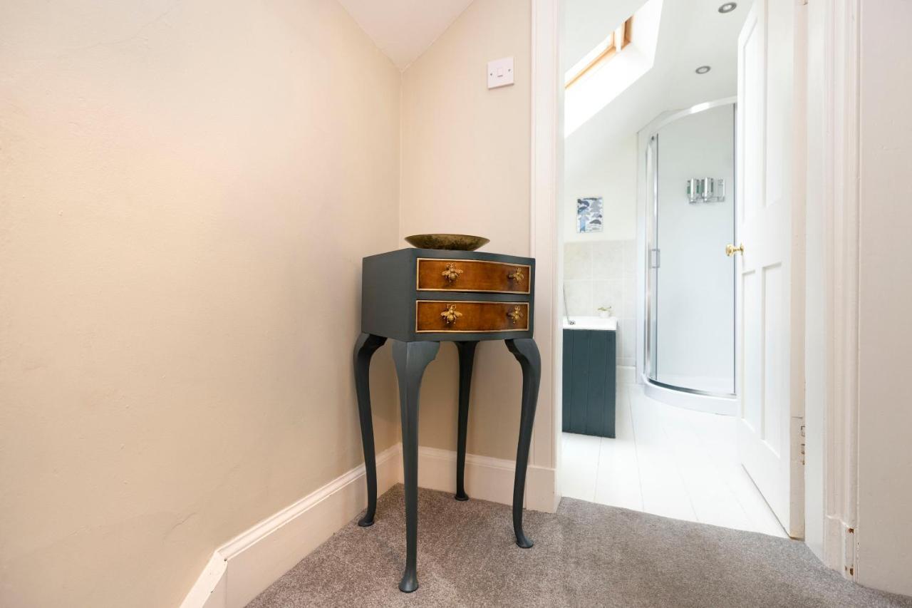 2 Bed Haywood With Garden